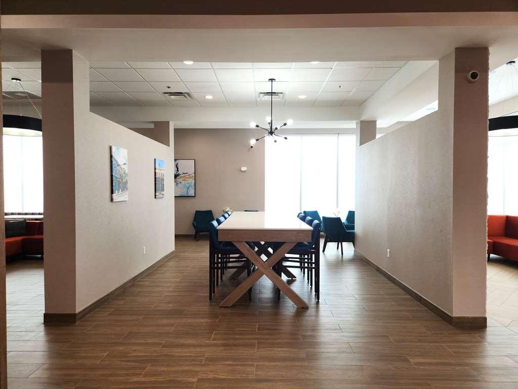 Best Western Plus Mobile Inn And Suites Интерьер фото