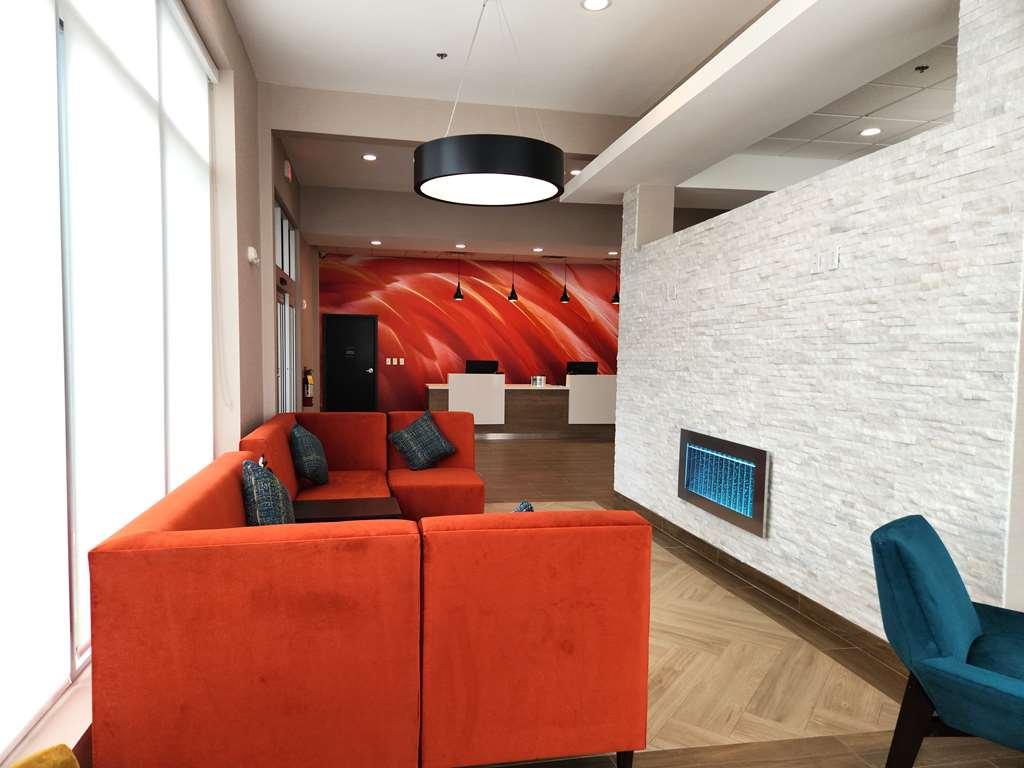Best Western Plus Mobile Inn And Suites Интерьер фото