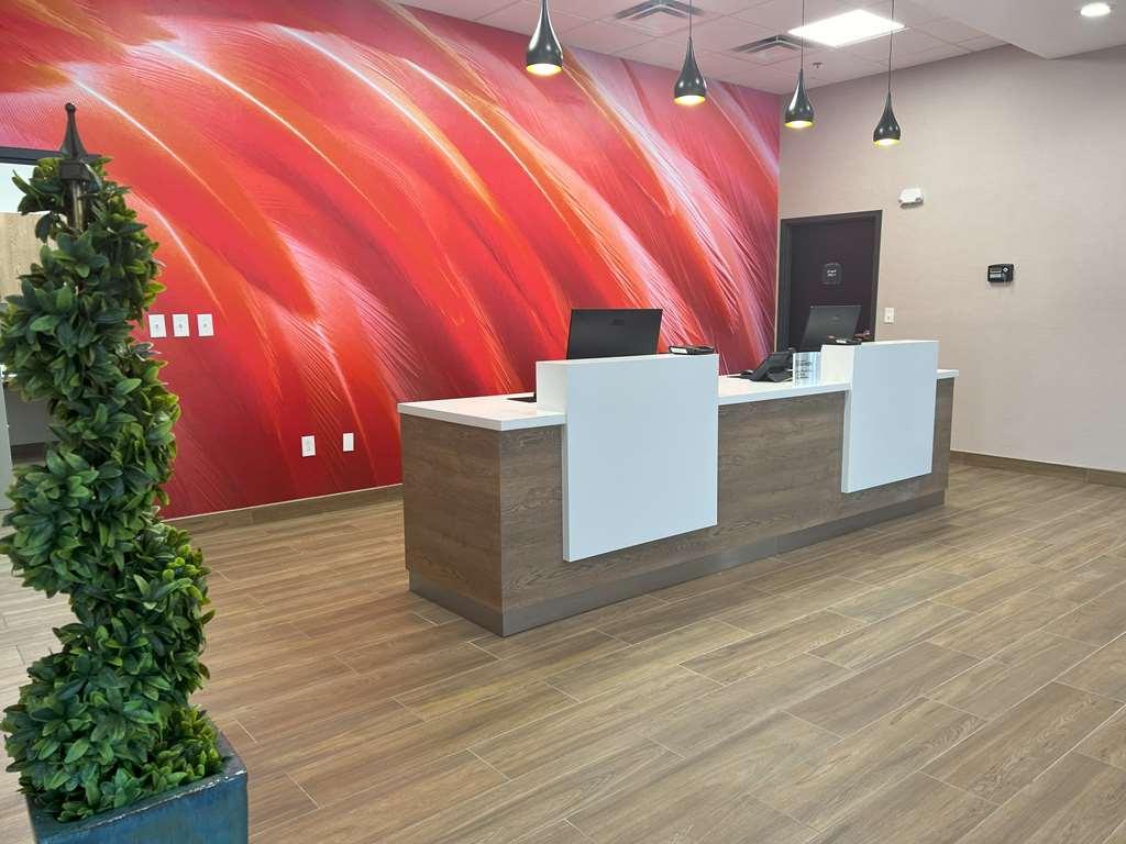 Best Western Plus Mobile Inn And Suites Интерьер фото