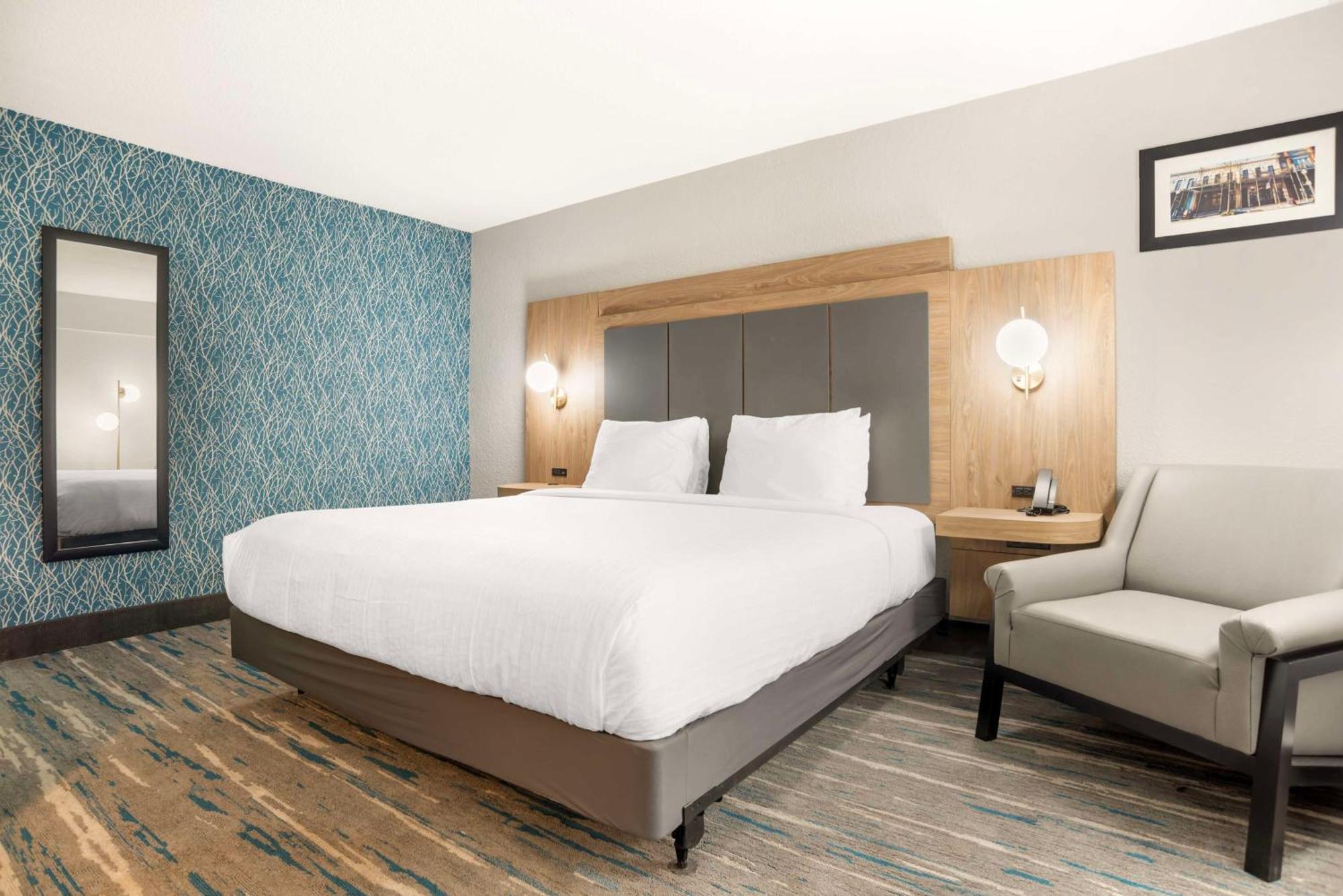 Best Western Plus Mobile Inn And Suites Экстерьер фото