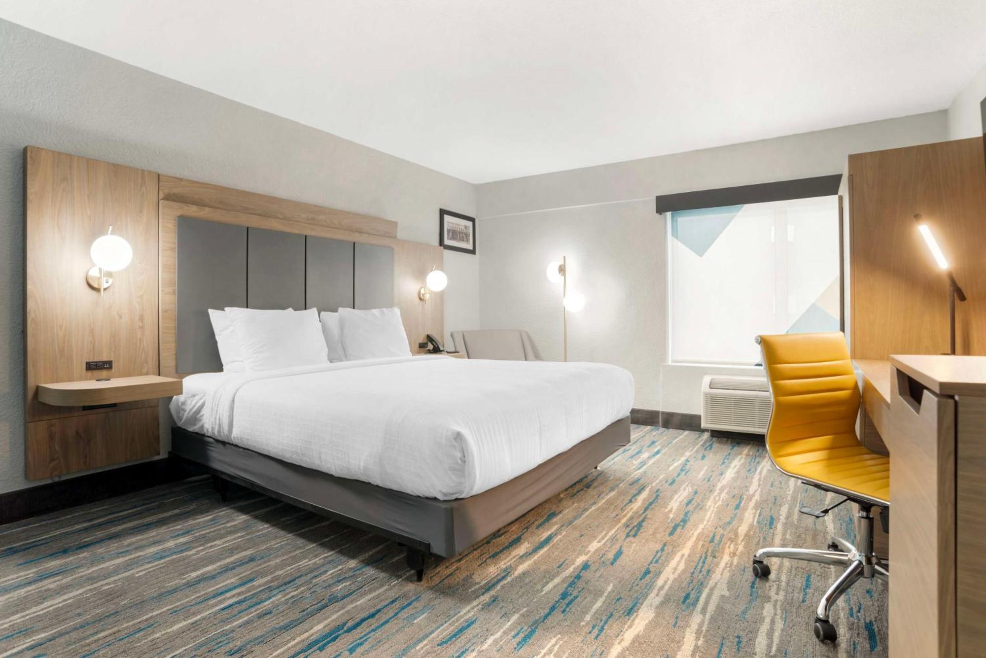 Best Western Plus Mobile Inn And Suites Экстерьер фото
